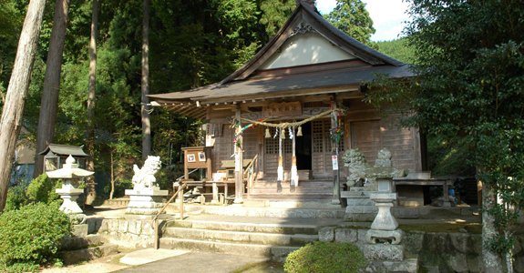 河野神社外観